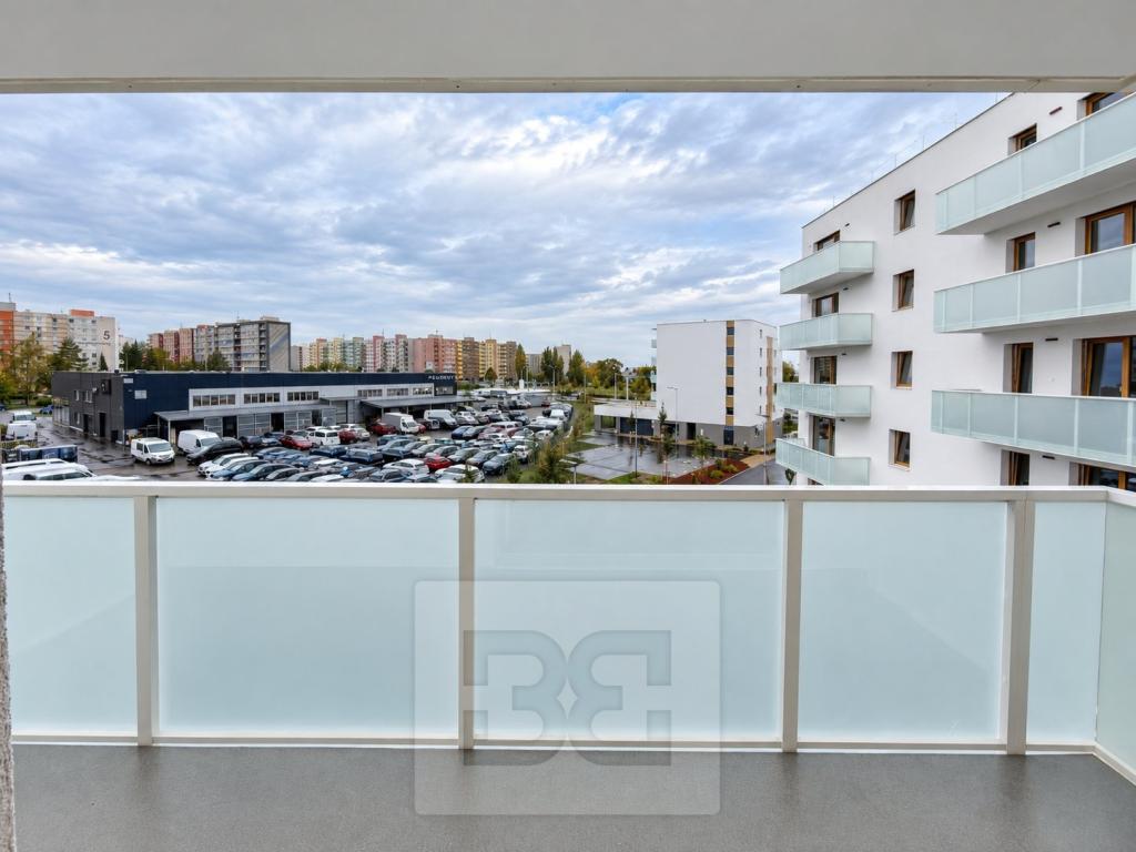 Pronájem bytu 2+kk 55 m2, České Budějovice – náhled fotky 14