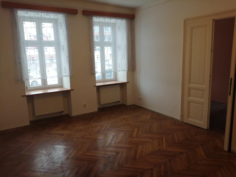 Pronájem bytu 2+1 70 m2