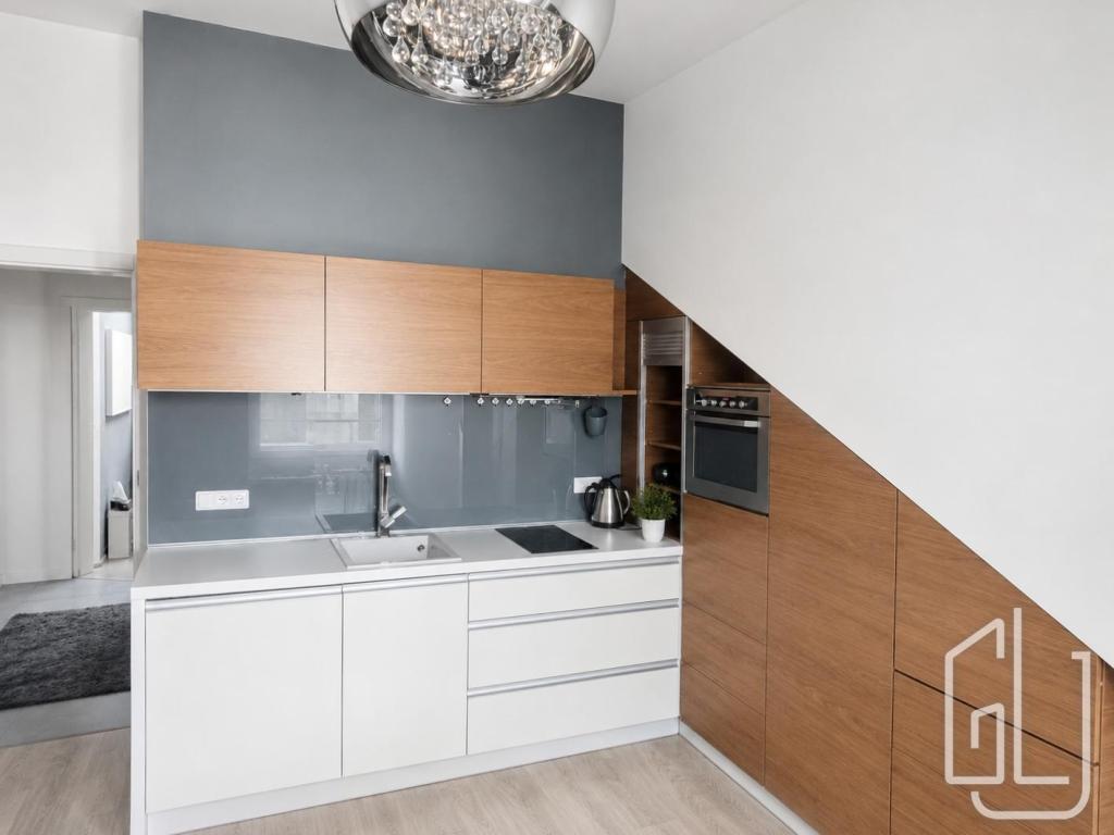 Pronájem bytu 2+kk 56 m2
