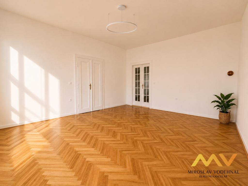 Pronájem bytu 3+1 129 m2, Hradec Králové – náhled fotky 9