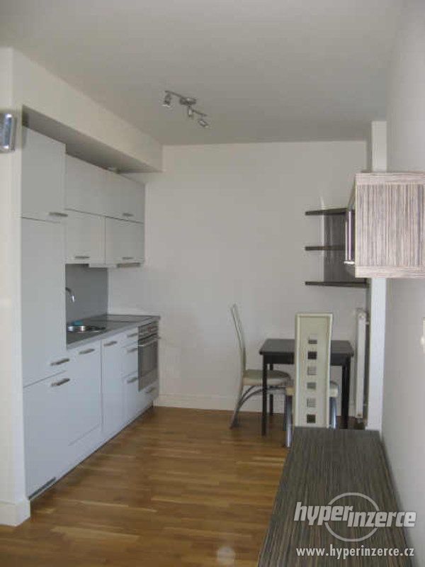 Pronajem bytu 1+kk 33 m2