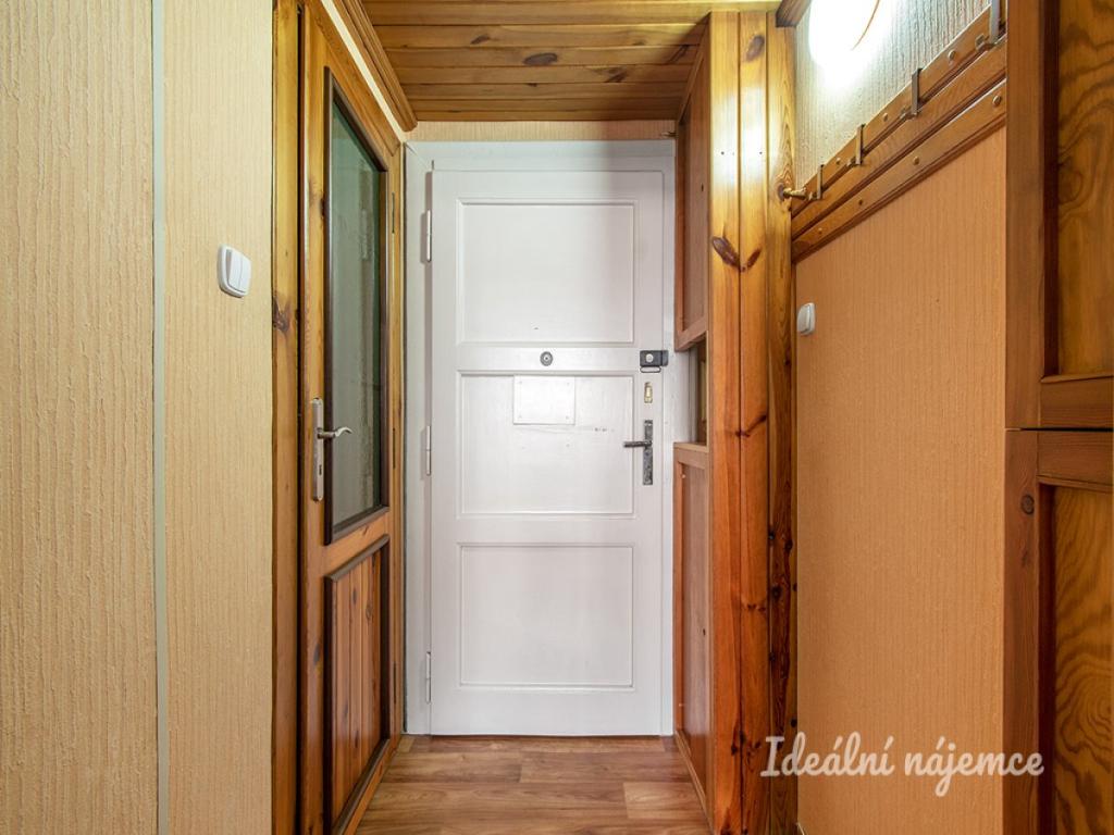 Pronájem bytu 1+kk 27 m2