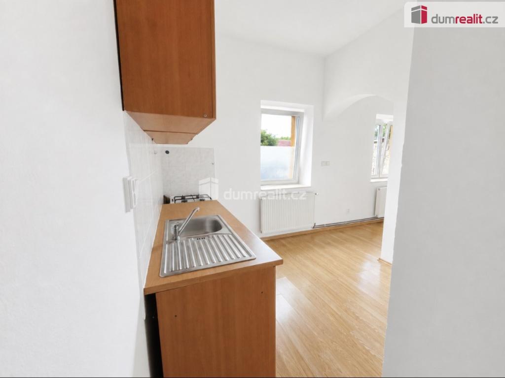 Pronájem bytu 2+kk 50 m2