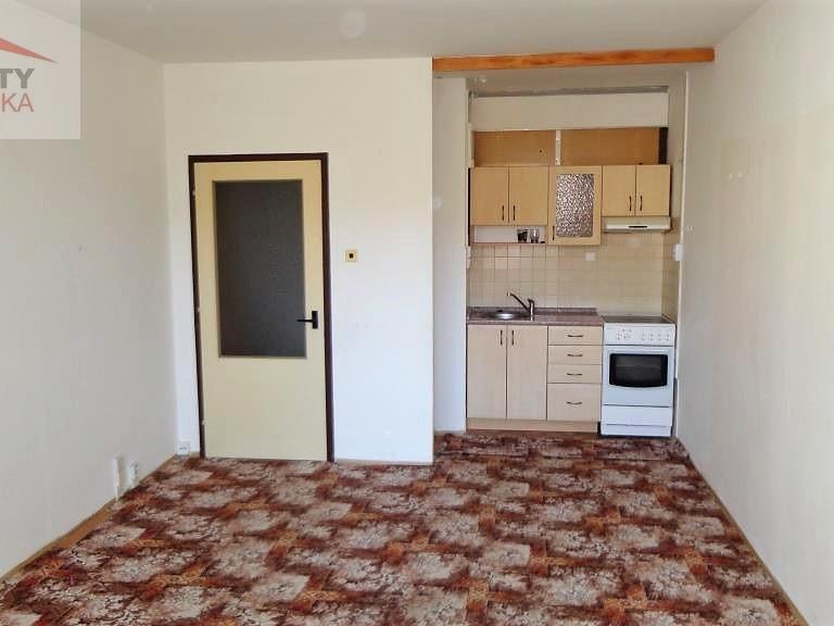 Pronájem bytu 1+kk 34 m2