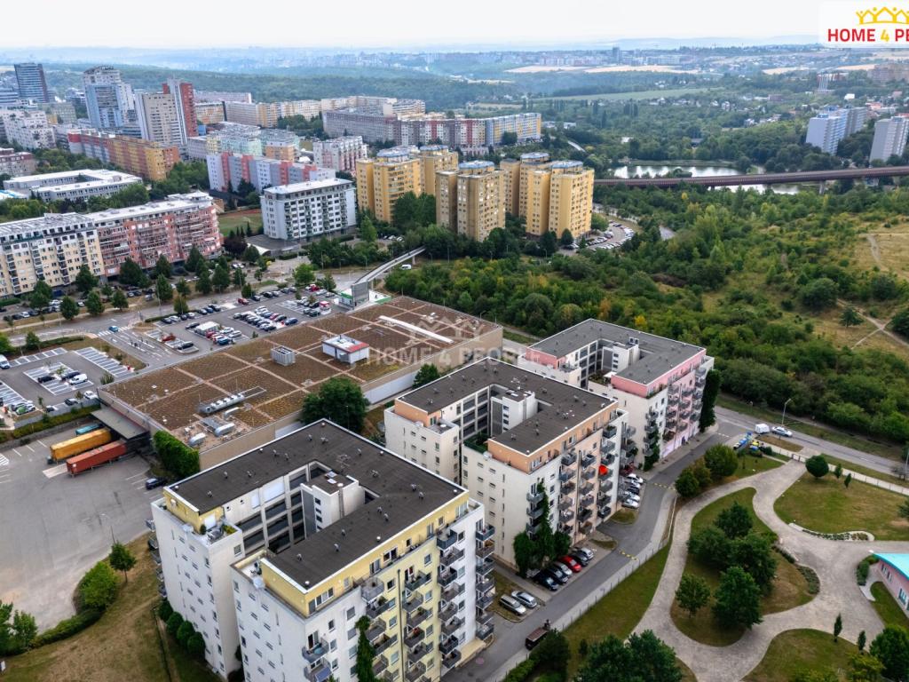 Prodej bytu 2+kk 48 m2, Praha – náhled fotky 21