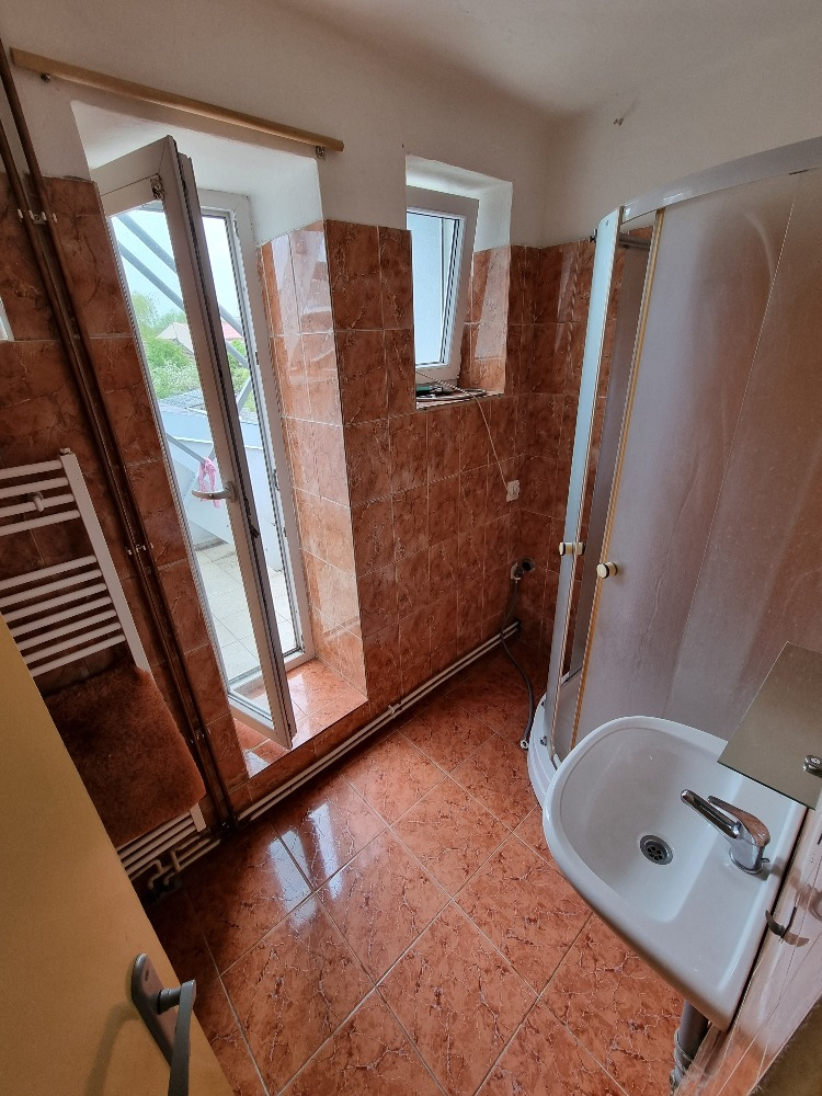 Pronájem bytu 1+1 35 m2