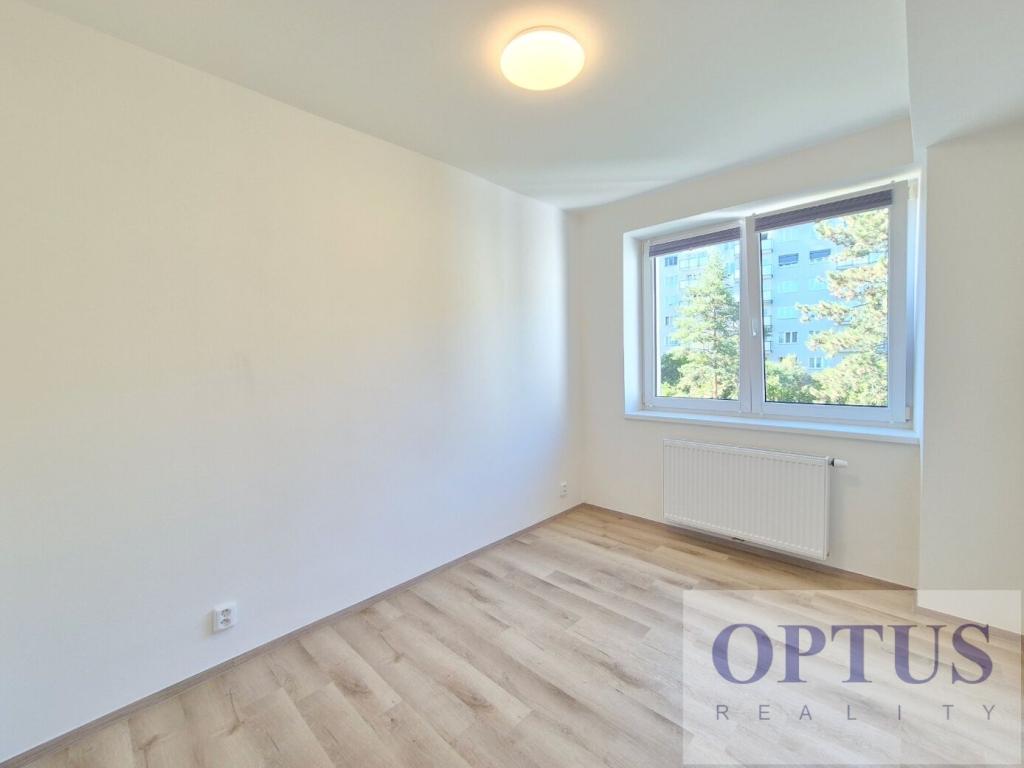 Pronájem bytu 2+kk 46 m2, Praha – náhled fotky 9