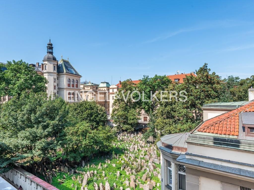 Pronájem bytu 3+1 142 m2