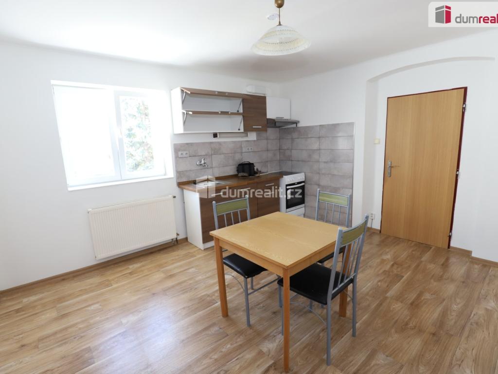 Pronájem bytu 2+1 68 m2