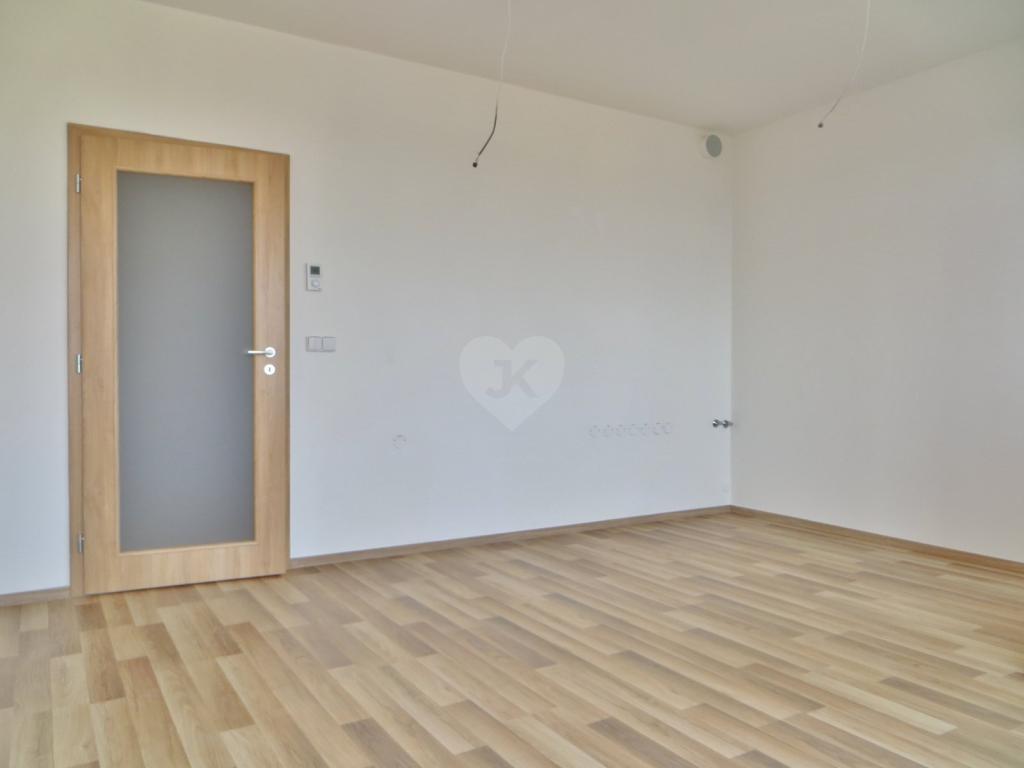Pronájem bytu 1+kk 31 m2