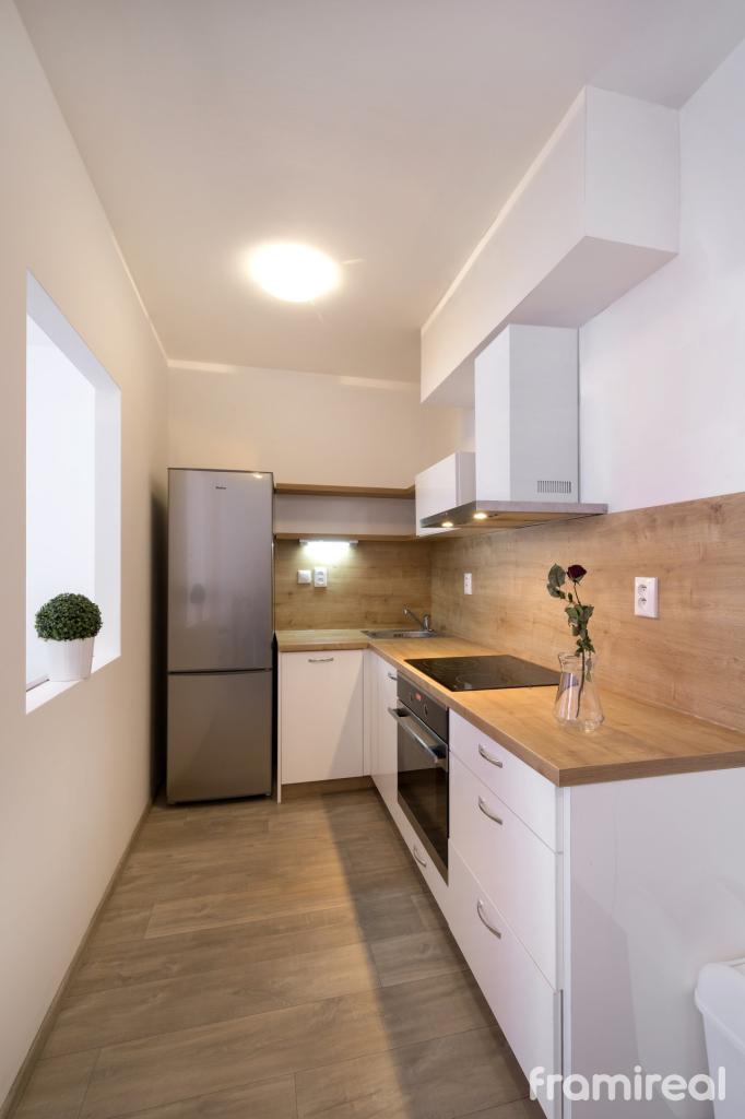 Prodej bytu 2+kk 48 m² – pohled 4