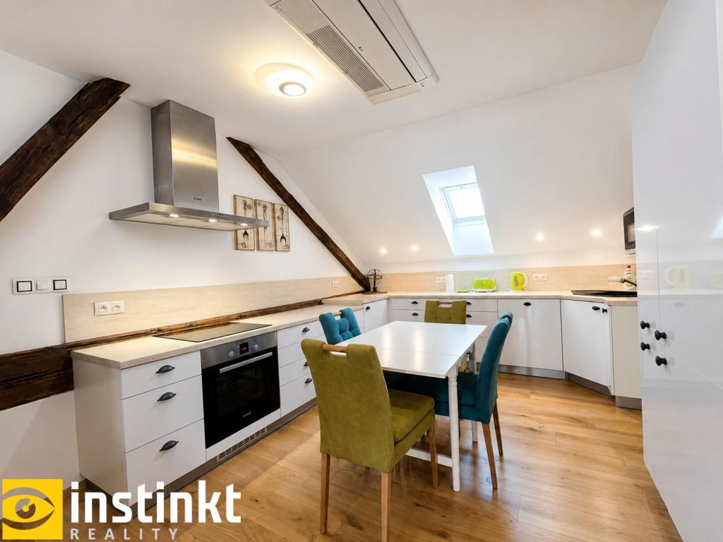 Pronájem bytu 2+kk 98 m2