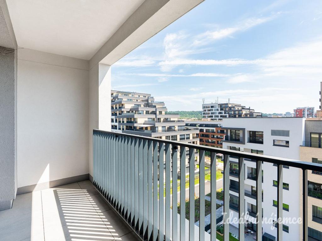 Pronájem bytu 1+kk 32 m2