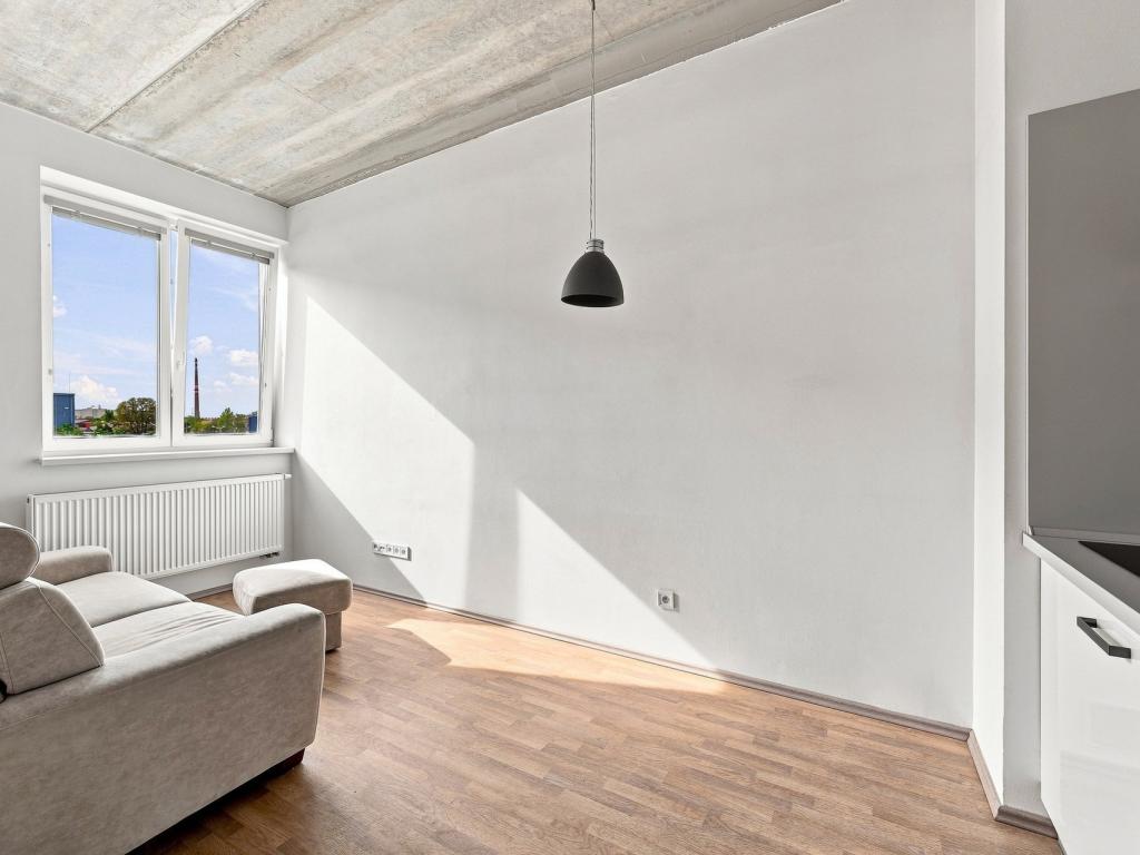 Pronájem bytu 2+kk 32 m2