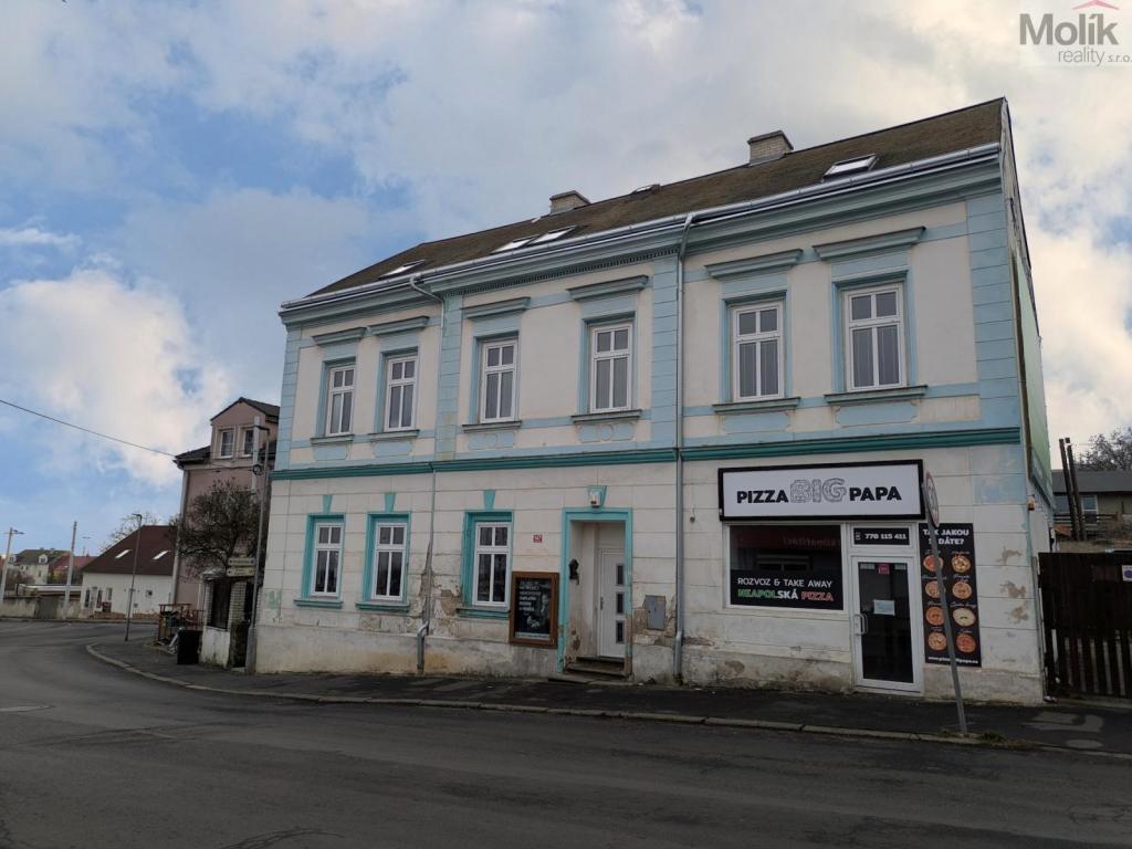 Pronájem bytu 1+1 40 m2