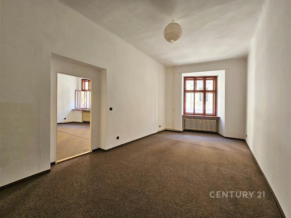 Pronájem bytu 2+1 82 m2