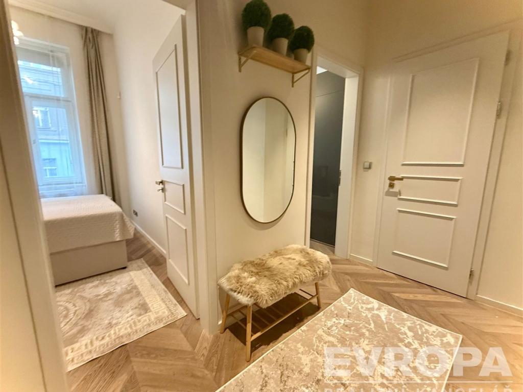 Pronájem bytu 2+kk 38 m2