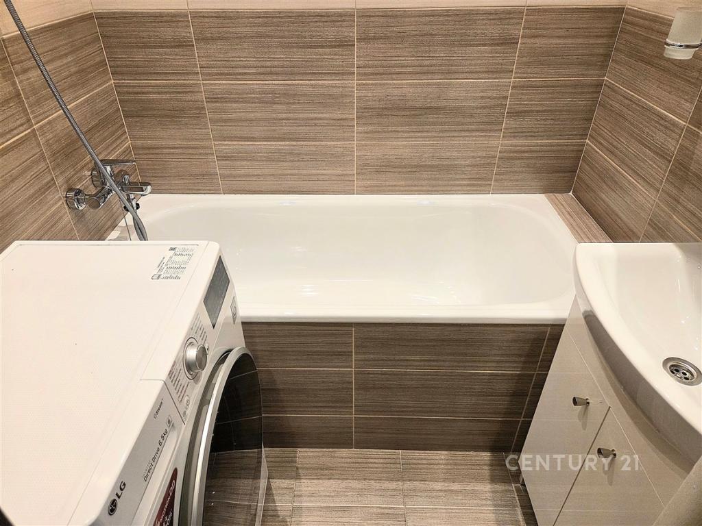 Pronájem bytu 2+1 52 m2