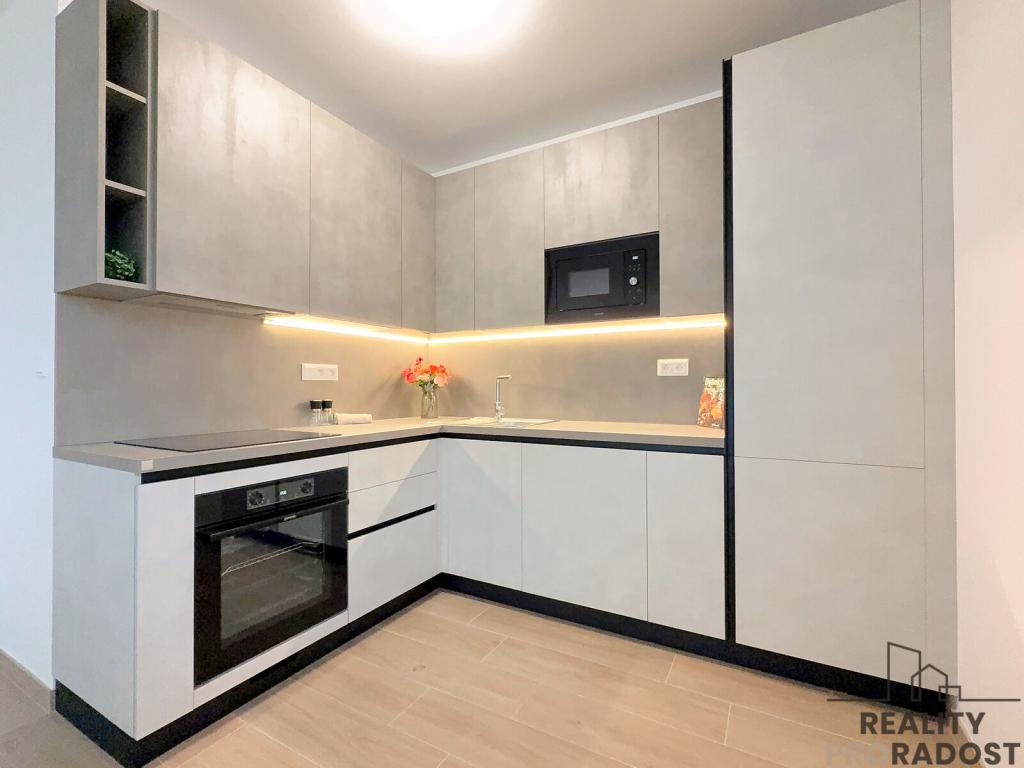 Pronájem bytu 2+kk 56 m2