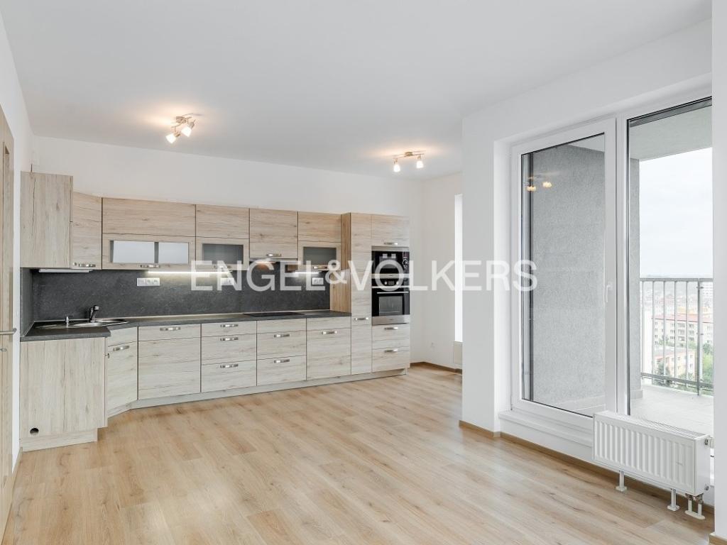 Pronájem bytu 2+kk 60 m2