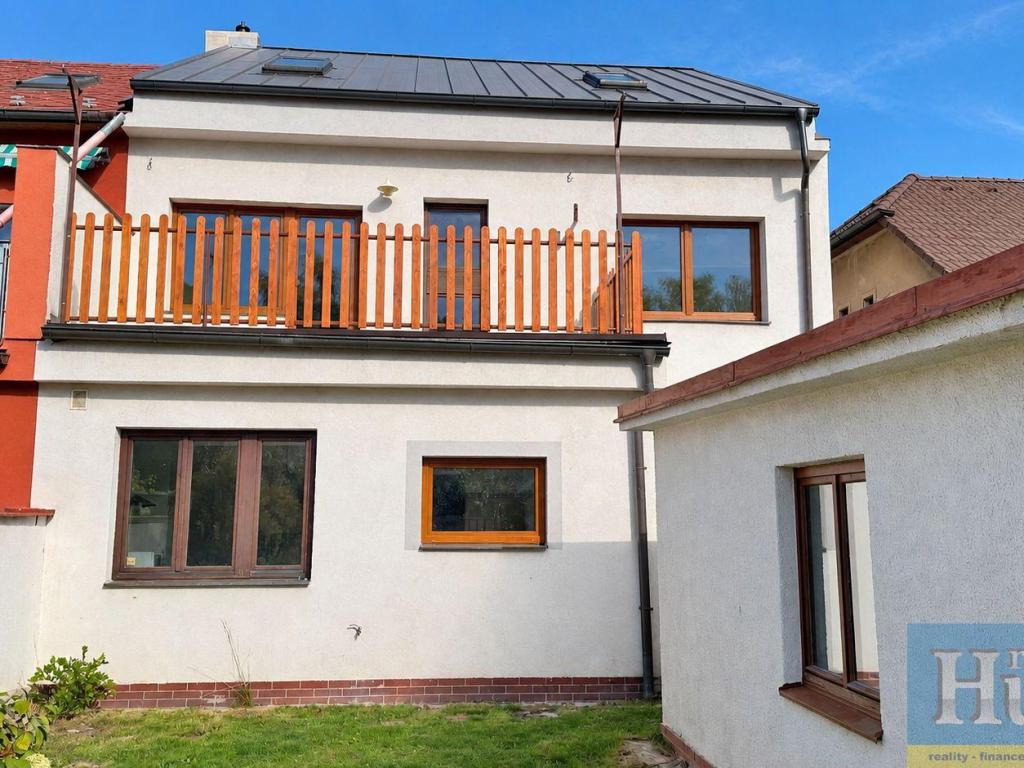 Pronájem bytu 3+kk 66 m2, Pelhřimov – náhled fotky 12