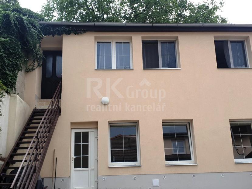 Pronájem 2+kk, Slaný - Lacinova, 10000 Kč, 44 m2