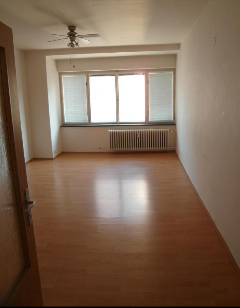 Listing 2
