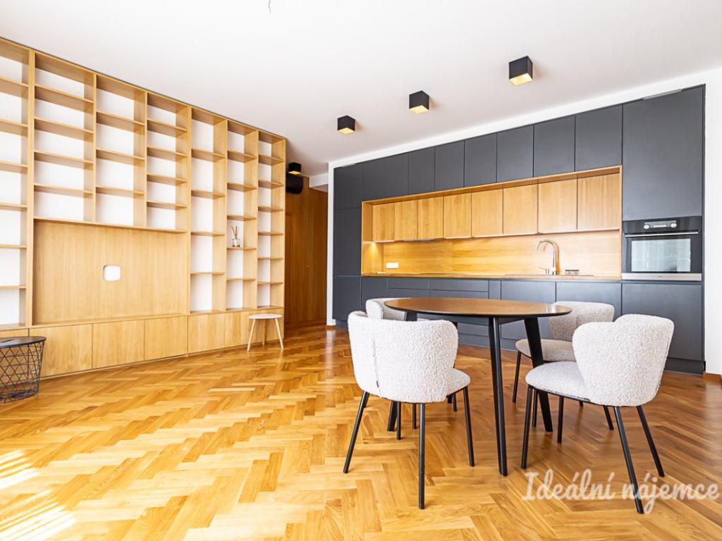 Pronájem bytu 2+kk 58 m2