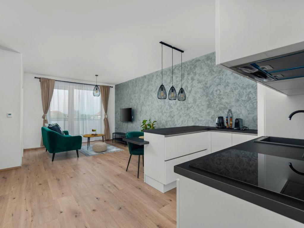 Pronájem bytu 2+kk 62 m2