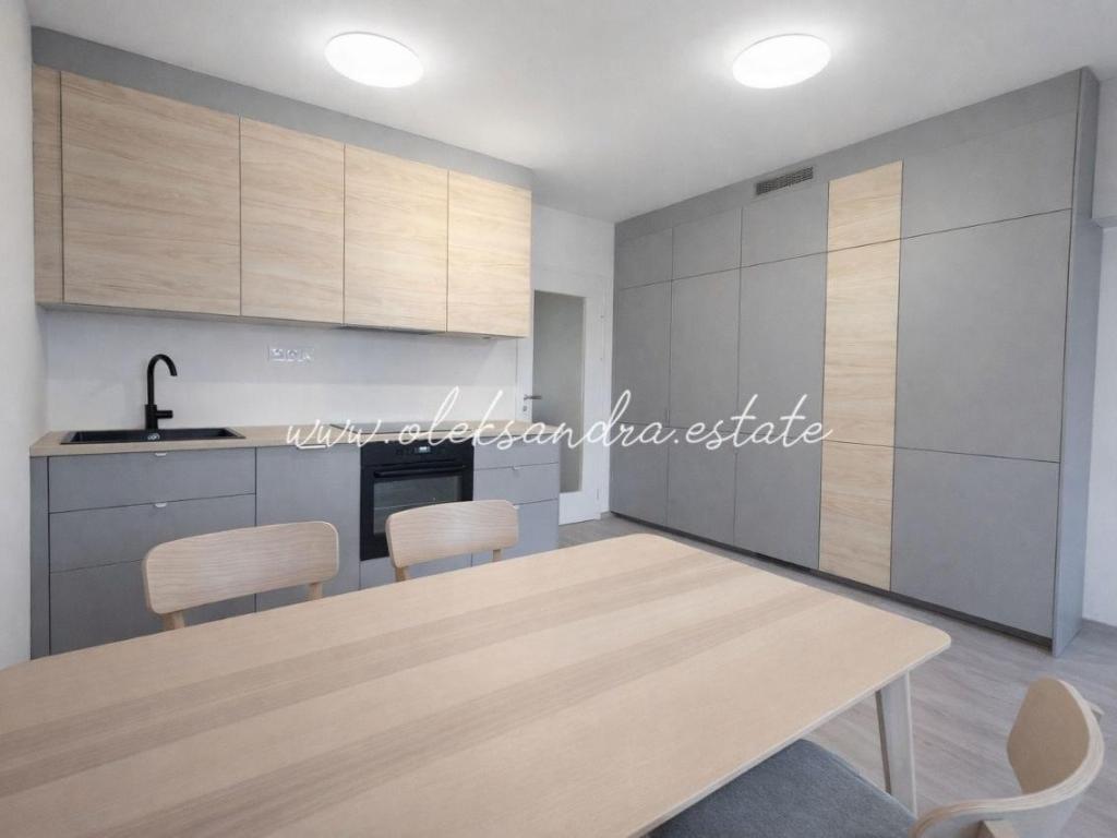 Pronájem bytu 1+kk 32 m2