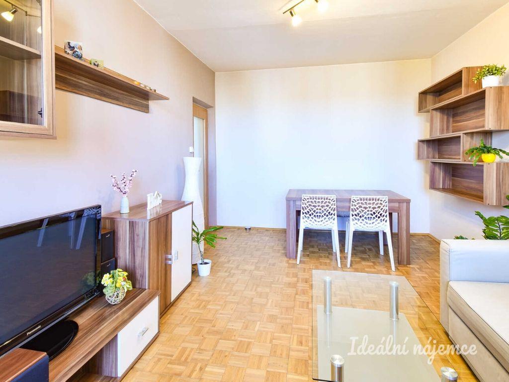 Pronájem bytu 2+1 52 m2