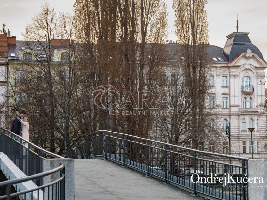 Prodej bytu 2+1 65 m2, Praha – náhled fotky 38