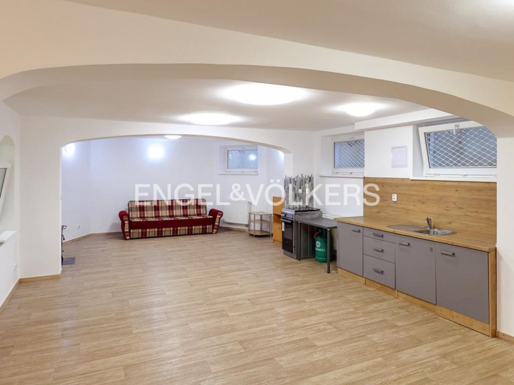 Pronájem bytu 3+kk 88 m2
