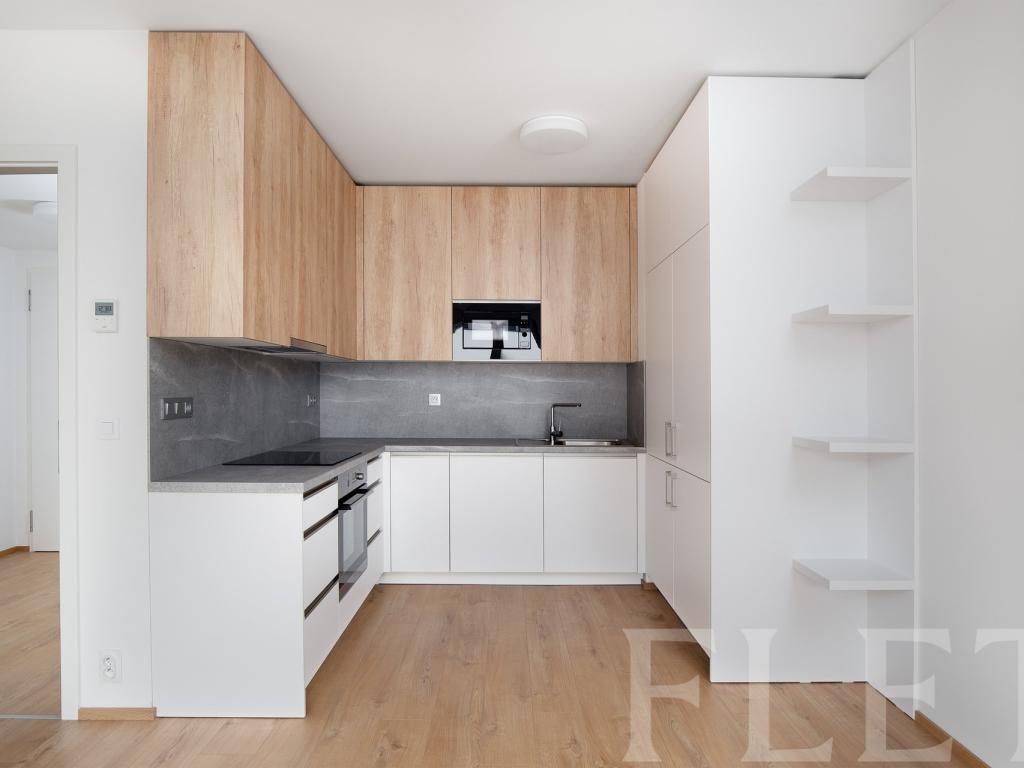 Pronájem bytu 2+kk 56 m2