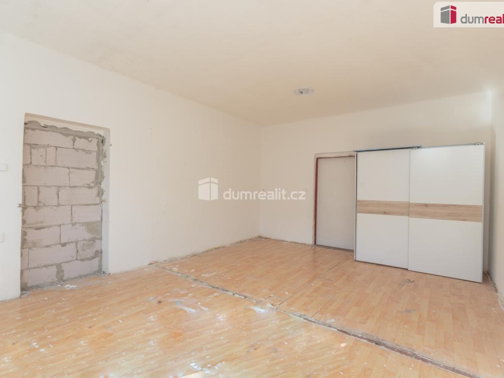 Prodej domu 360 m2, Králův Dvůr – náhled fotky 13