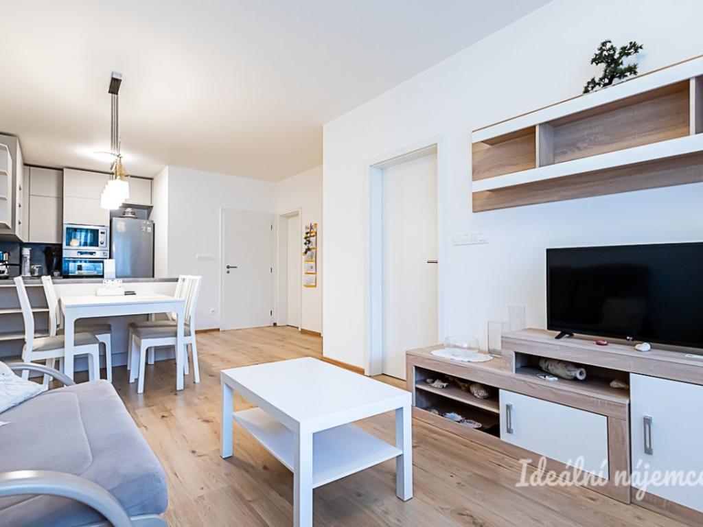 Pronájem bytu 2+kk 53 m2