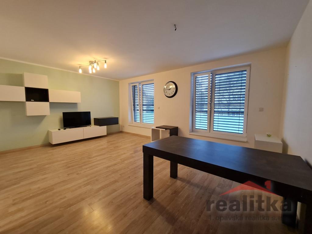Pronájem 2+kk, Opava - Rooseveltova, 14000 Kč, 60