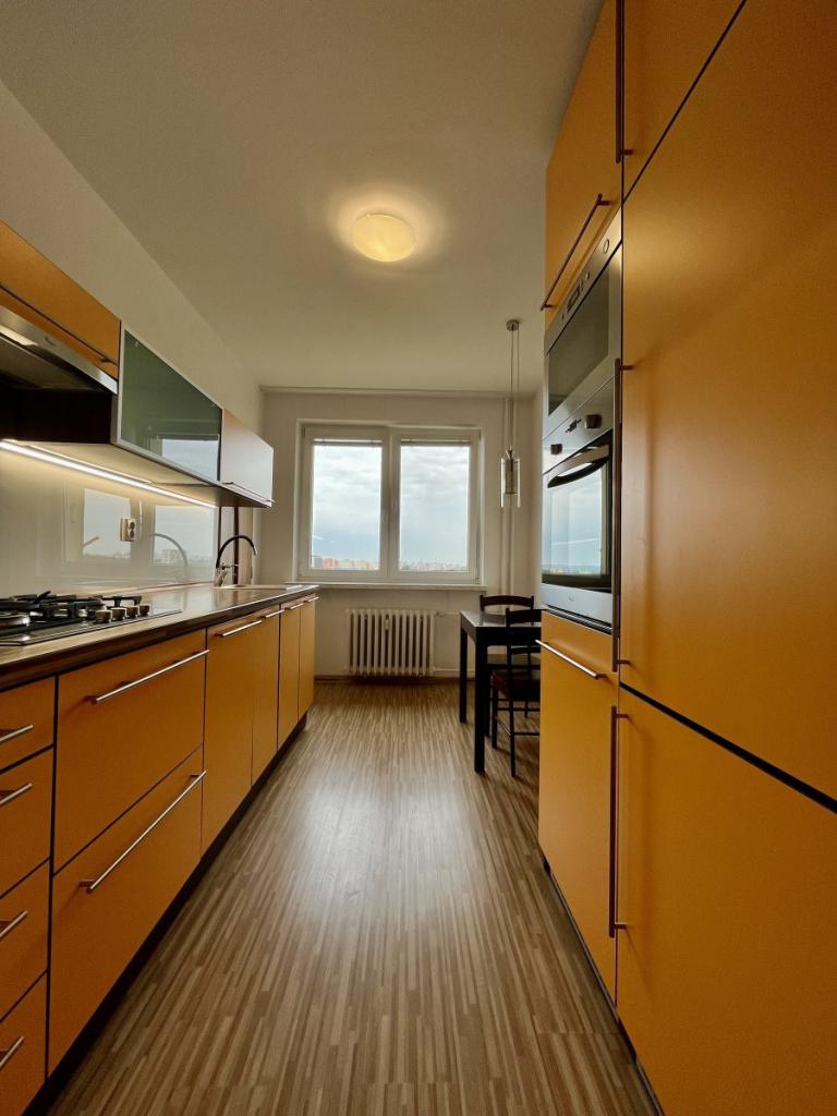 Pronájem bytu 2+1 57 m2