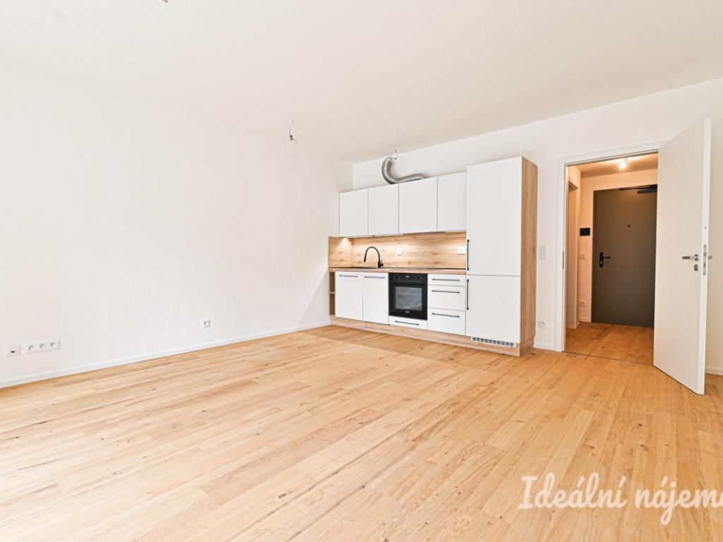 Pronájem bytu 1+kk 37 m2