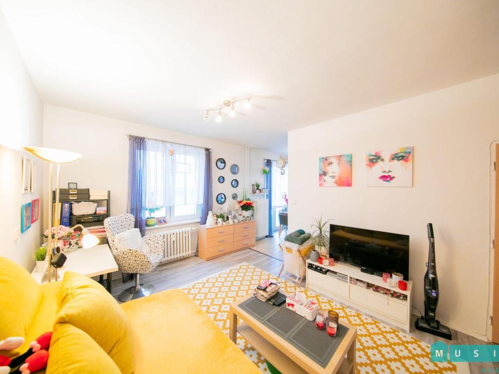 Pronájem bytu 2+kk 53 m² – pohled 6