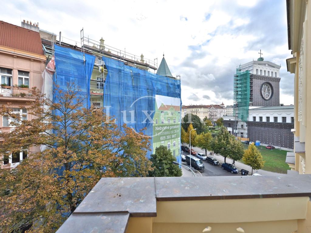 Pronájem bytu 2+kk 56 m2, Praha – náhled fotky 25