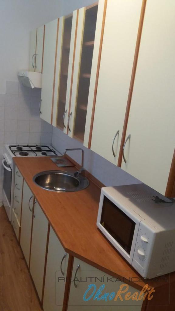 Pronájem bytu 1+1 38 m2