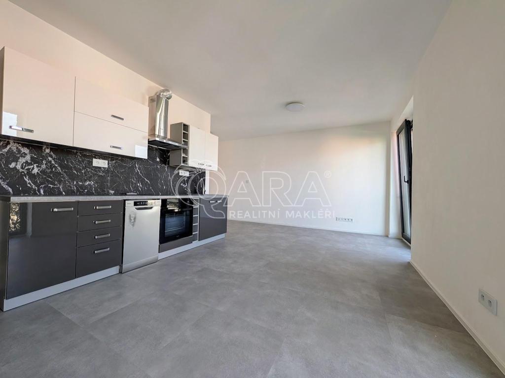 Pronájem bytu 1+kk 36 m2