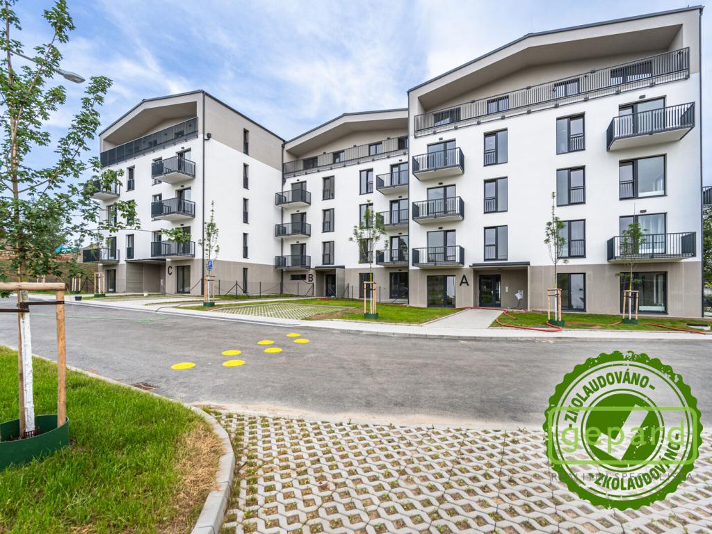 2+kk, Slaný - U Benaru, 5534700 Kč, 62 m2