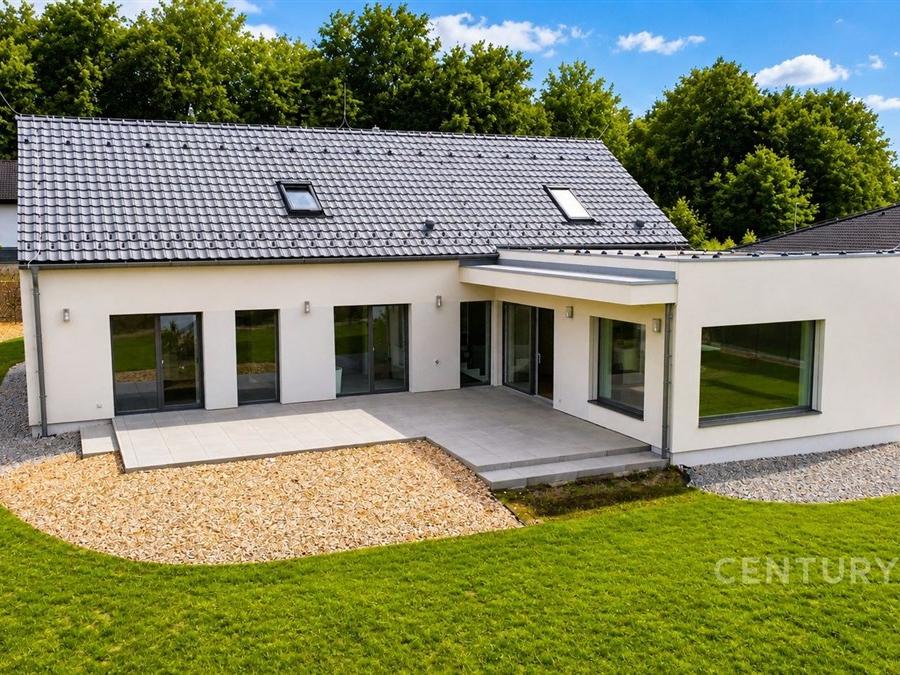 Pronájem domu 236 m2