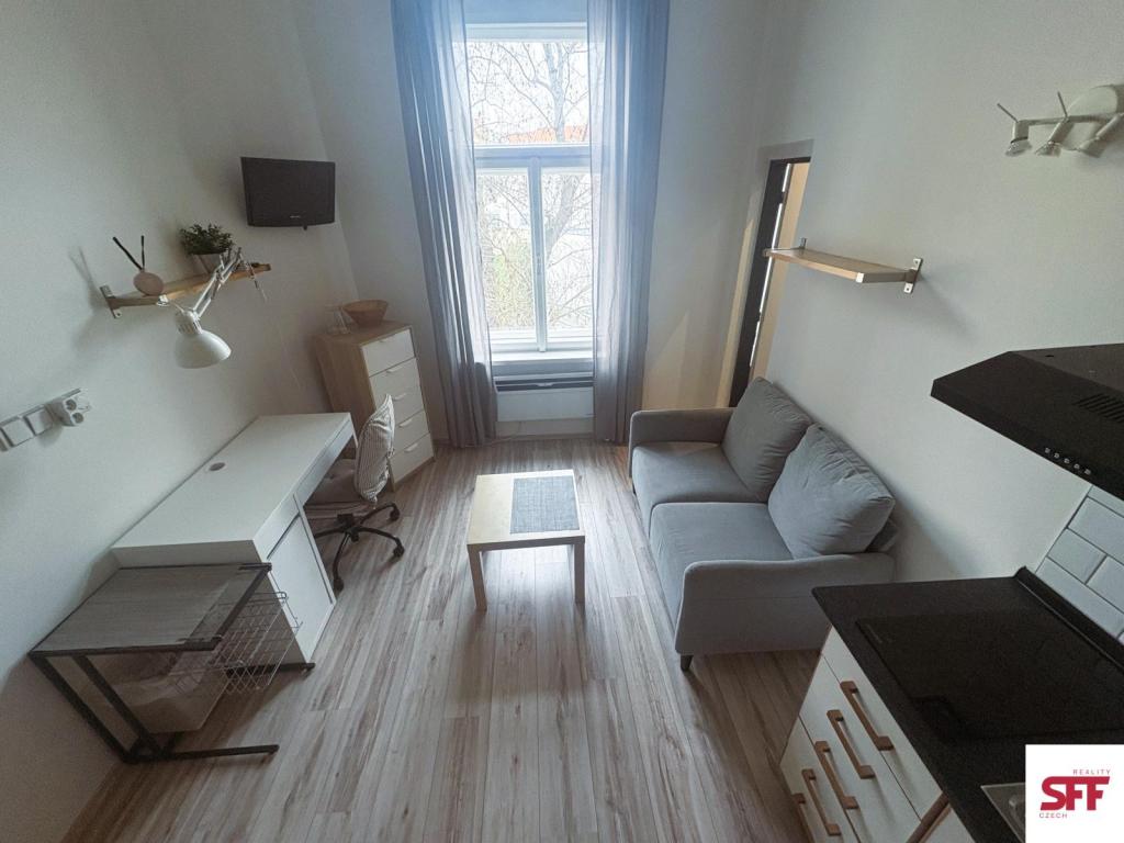 Pronájem bytu 1+kk 28 m2