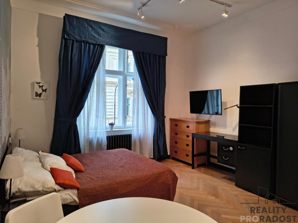 Pronájem bytu 1+kk 31 m2