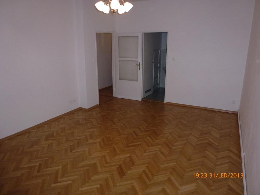 Pronájem bytu 2+1 55 m2