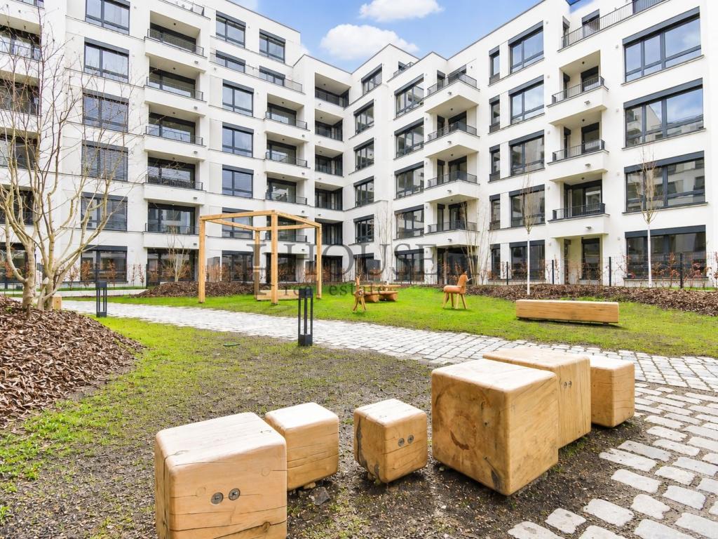 Pronájem bytu 1+kk 40 m2