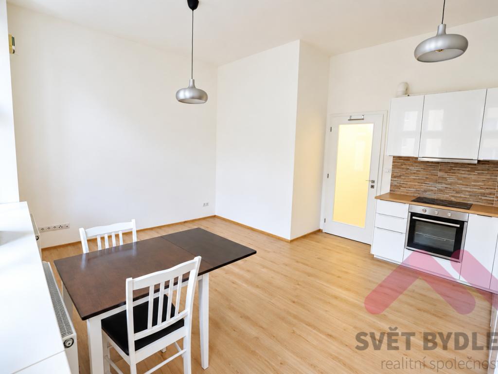 Pronájem bytu 2+kk 44 m2, Praha – náhled fotky 7